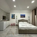 Valentino Suite 36